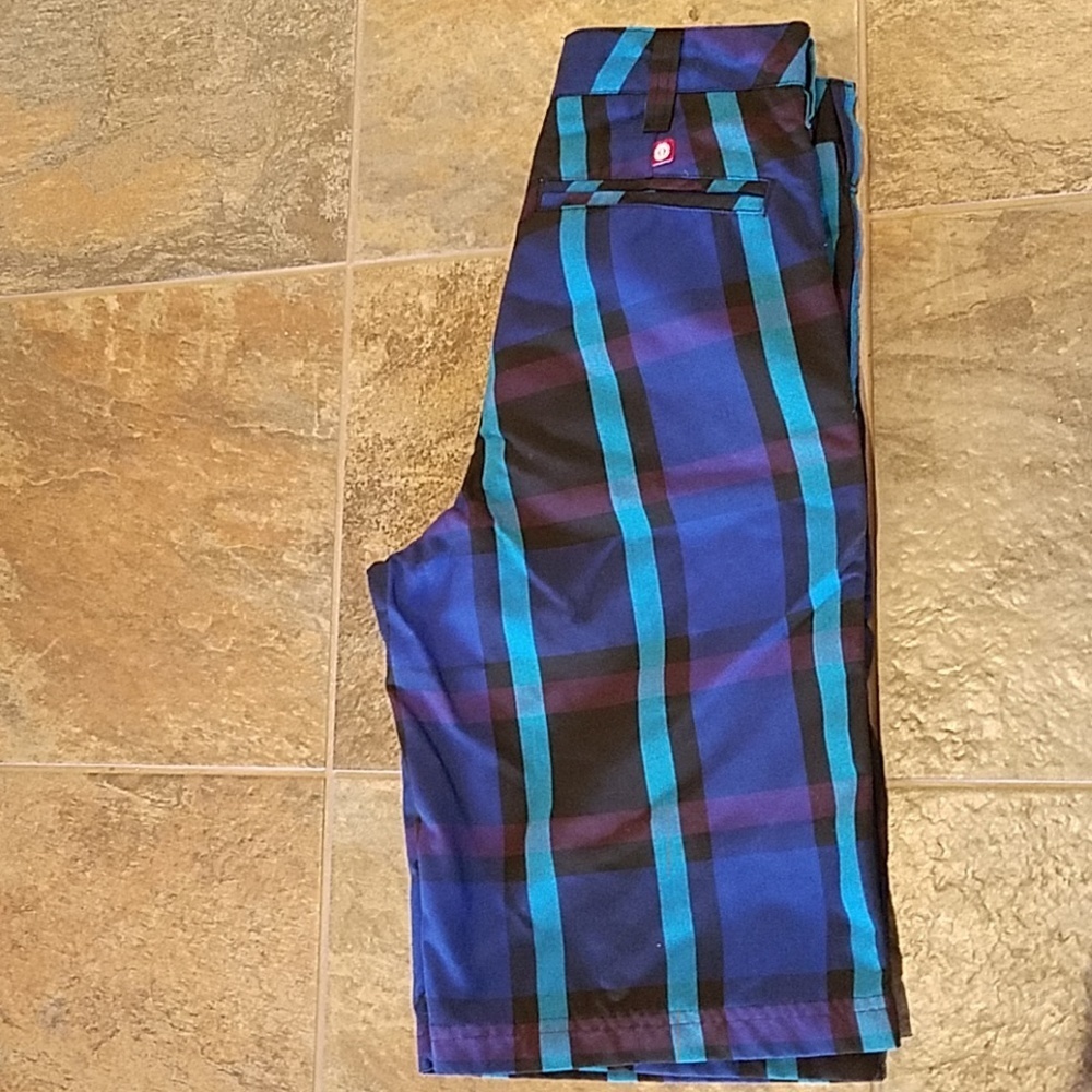 💕Element* Shorts - Picture 2 of 6